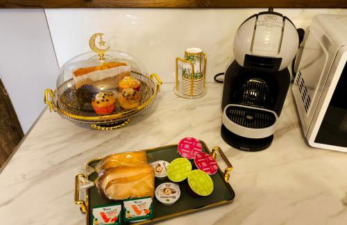 Paradise and Love Room - Photo 19