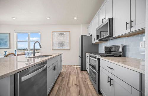 10 min to DIA, Walk to the Gaylord! - Foto 18