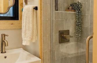 Lux Tiny House with Waterfront, Kayaks, Hot Tub, Arcade - Photo 8