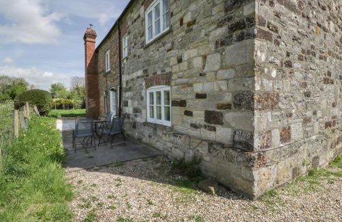 2 Court Farm - Photo 22