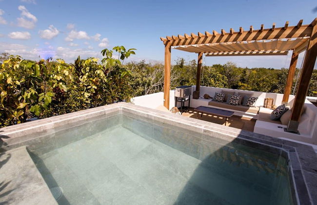 Villa Quetzal 2BR Jungle Dream with Private Pool - Photo 24