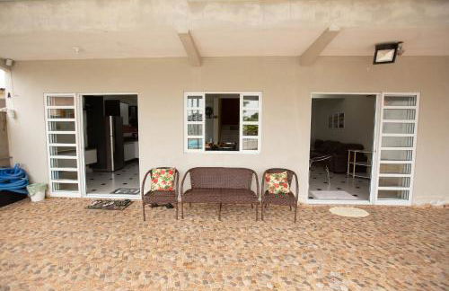 Sobrado com Piscina - Pontal do Parana - Foto 2