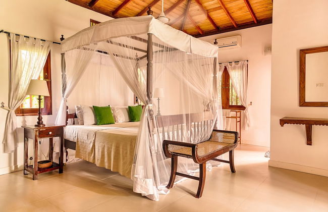 Tisara Villas - Photo 3