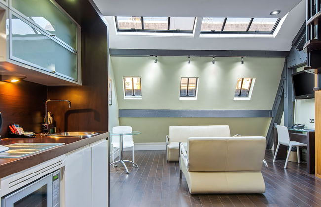 Roomzzz Manchester City - Foto 36