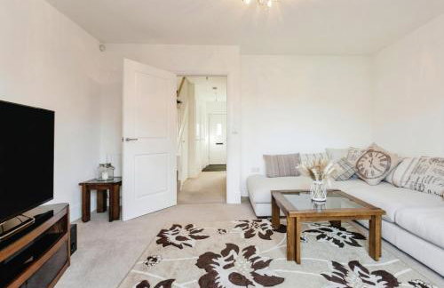 Family-Friendly 4-Bedroom House in Moston with Parking and Garden - Foto 26