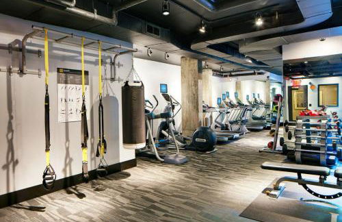 Finest Luxury 1 Bedroom Apartment - Photo 26