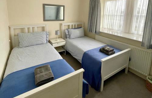 Grange House - Photo 17