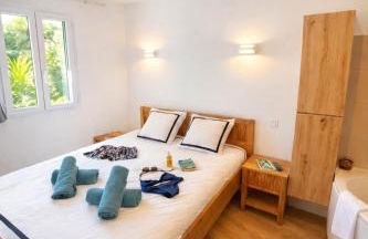 BERGERIE PLAGE Entièrement rénové Prestations Premium Baignoire Balnéo Clim Vue Piscine et parc - Foto 1