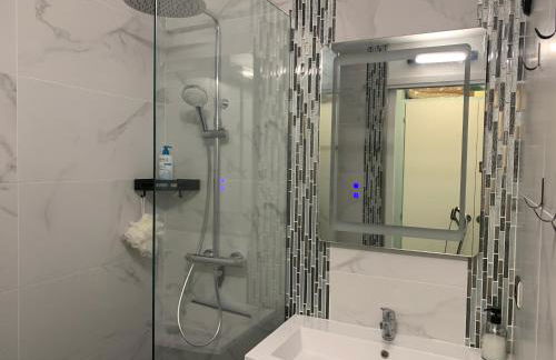 Vue mer, superbe appartement avec terrasse! - Foto 14