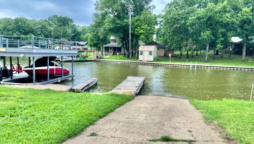The Hickory House with Firepit- Boat Ramp Access to Cedar Creek Lake - Foto 5