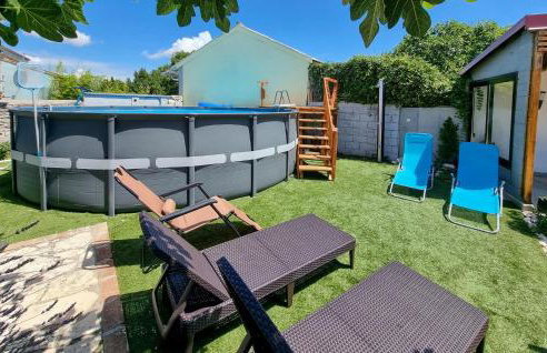 2 Bedroom Cozy Apartment In Vodnjan - Foto 13