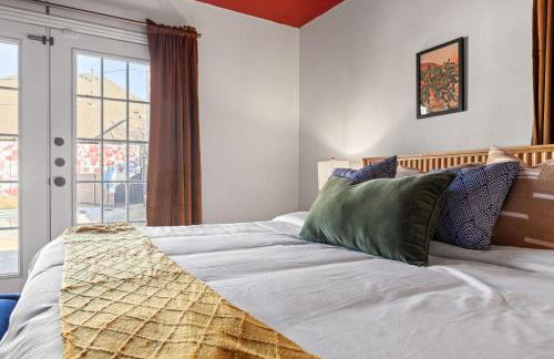 Texas Willow Ranch - Epic Luxury Retreat with Pool, Game room, Soccer, BBQ, Fire table - Foto 38