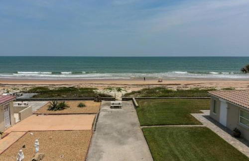 3 bedroom 2 bath home walking distance to beach - Foto 20