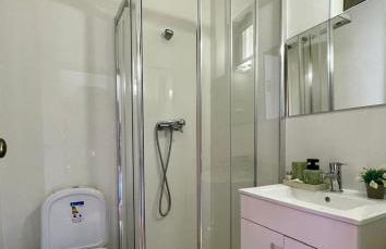 NOVO! Apartamento junto à praia com piscina - Foto 5