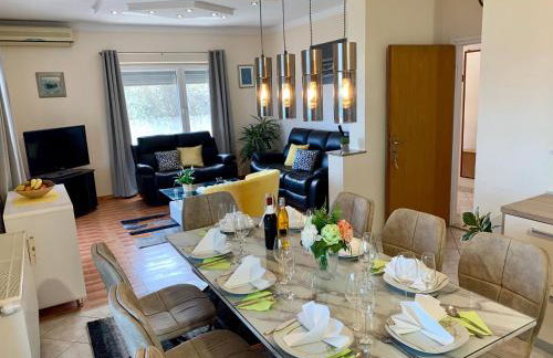 Duplex Apartment with Private Swimming Pool - Photo 29