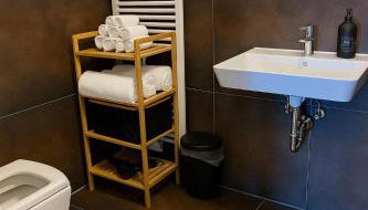 Top Wohnung in Siegen-Wilnsdorf Parkplatz WLAN Autobahn - Foto 4