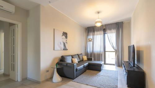 Trani with view - roomy apartment with balconies - Foto 2