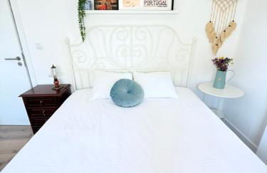 Moradia com escada e Jardim, Piscina Maio 2026 - Foto 13