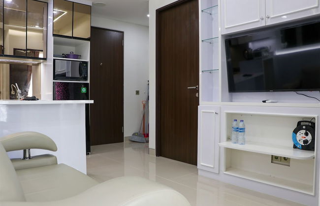 Comfort 2Br Apartment At 30Th Floor Transpark Cibubur - Foto 13