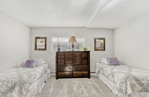 Black Hawk Getaway with Hot Tub cabin - Foto 22