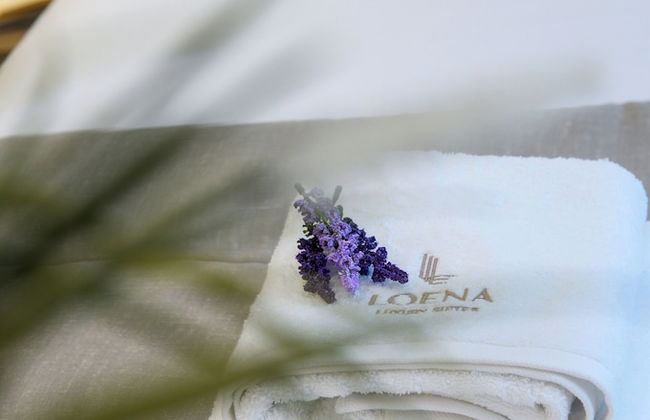 Loena Luxury Suites - Photo 8