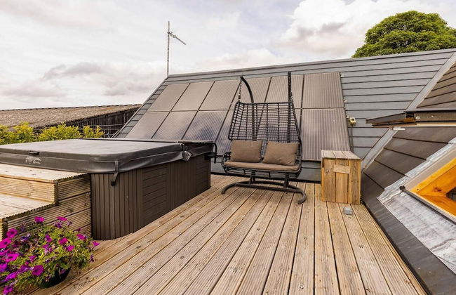 Stunning Luxury Duplex With Hot Tub and Aircon - Foto 38