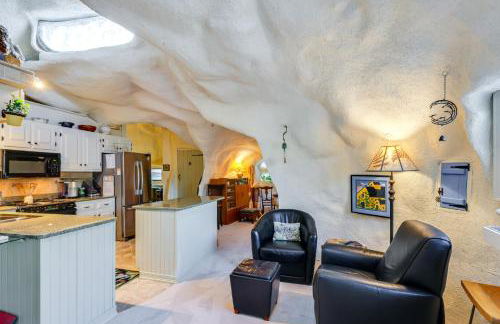 Less Than 6 Mi to Arlington Whimsical Stone Abode! - Foto 8