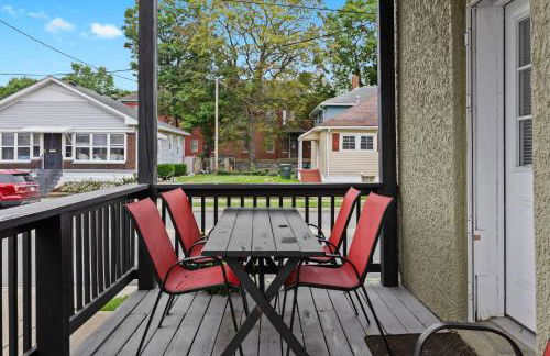 Stylish Home in Historic District Near Riverwalk - Foto 6