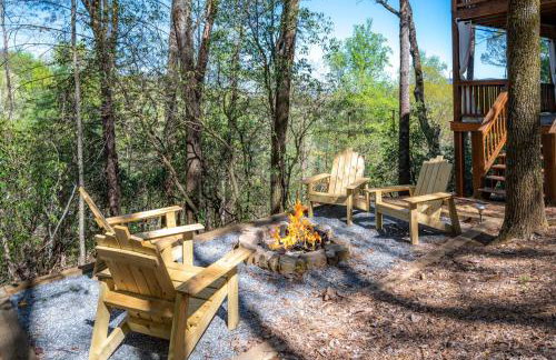 Quiet Ellijay Cabin 2 Master Ensuites, Stunning Views, Hot Tub, Dogs Welcome - Foto 30