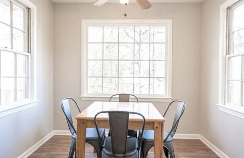 Serene on Sonning- Close to I-26- 20 Mins to Midtown - Foto 36