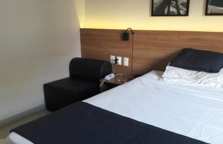 Flat Mangabeiras e manacás Granja Brasil Itaipava - Foto 9