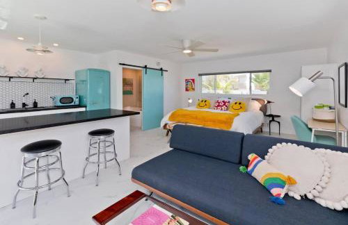 Quintessential Family Palm Springs Salt Pool Spa Casita - Foto 60