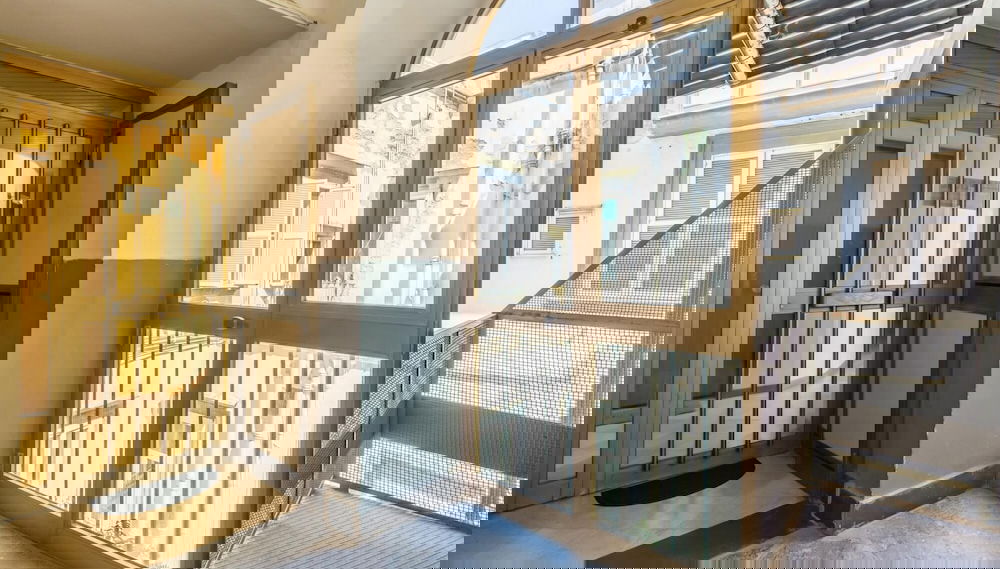 Entrada (vista interior)