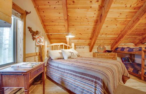 Roots Rustic Retreat Tree-Lined Cabin in McCall - Foto 22