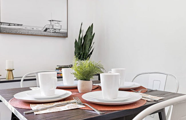 Bright and Spacious 2 BR Apartment - Foto 15