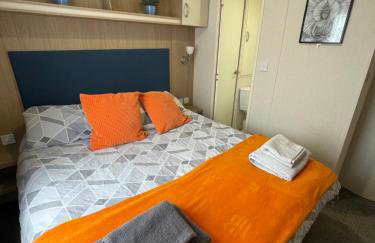 Boggy Creek - lodge with hot tub - Photo 13