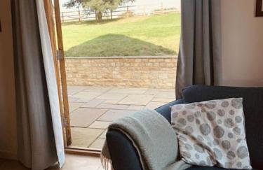 2 Beds & living in our idyllic country Cottage - Foto 8