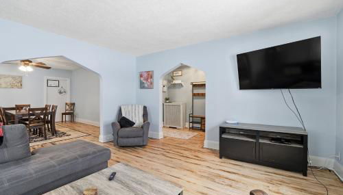 The Mint Manor - Cozy 4br Near Downtown St Paul - Foto 2