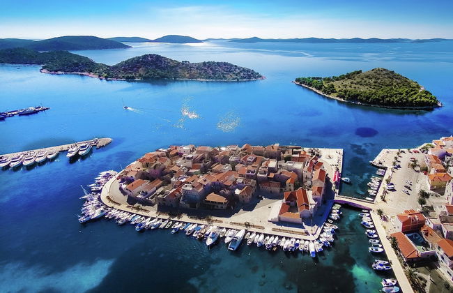 Charming Villa With Private Pool - Foto 26