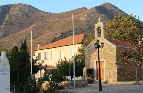 Iselia House - Photo 38