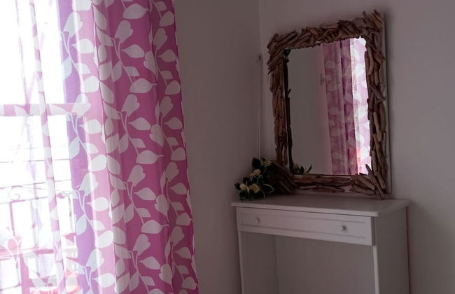 Alonnisos Beachfront Getaway - Cozy Summer Gem - Foto 9