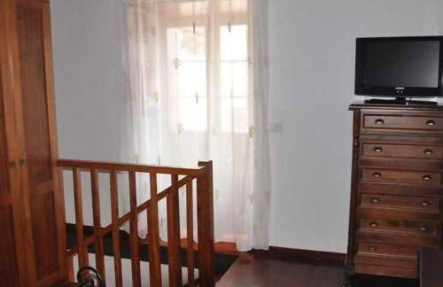 Casa Rural de 1945 Dos Plantas Patio Y Barbacoa - Foto 10