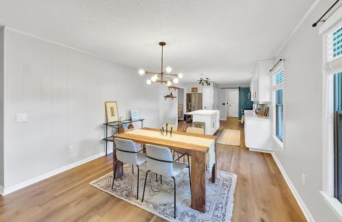 3 Bedrooms 8 Guests Modern Ranch Retreat on Half Acre - Foto 5