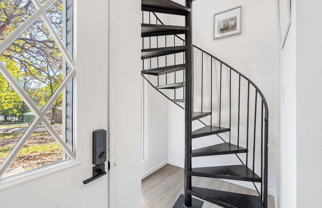 Tranquil Woods Retreat Branson - Photo 25