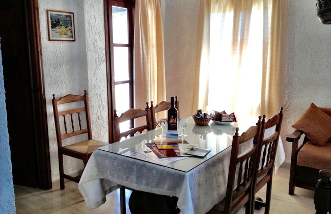 Filoxenia Villa - Photo 27