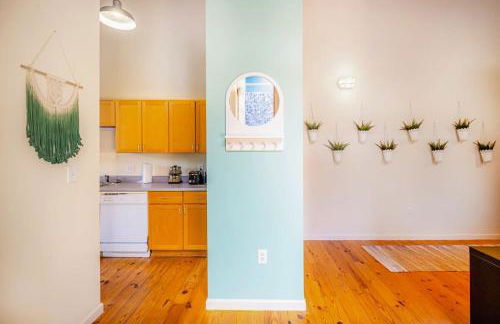 100 Year Old Historic Brick 2BR Loft High Ceiling3 - Foto 49