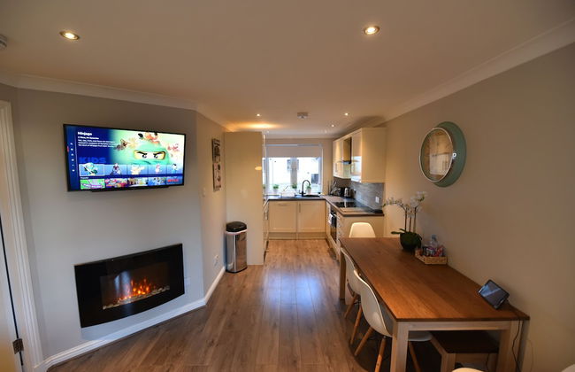 First St Johns Hill Apartment 3 - Photo 2