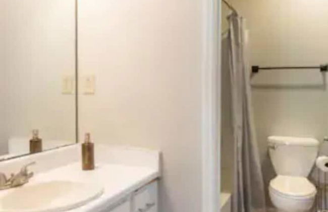 Gorgeous 2 bed and 2.5 bath Home - Foto 13