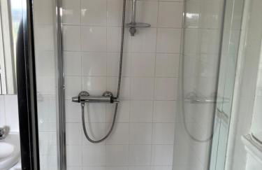 2 Bed Apartment Near Yeovil Hospital & Leonardo - Foto 20