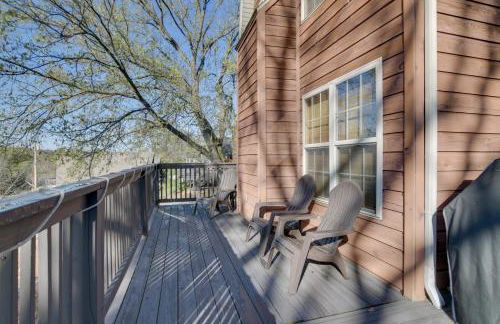 Walk to Lake Lampe Cabin with Fireplace and Deck! - Foto 24